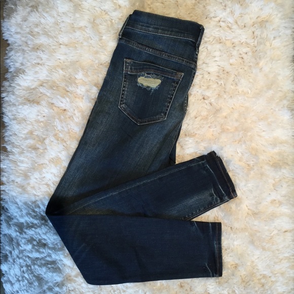 Express Mid Rise Stretch Distressed Jean - Picture 7 of 8
